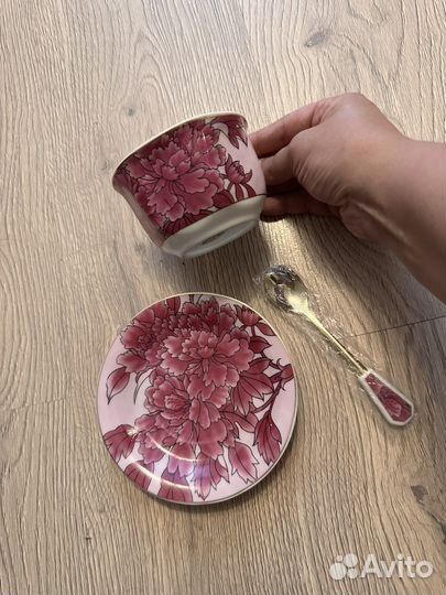 Чашка с блюдцем