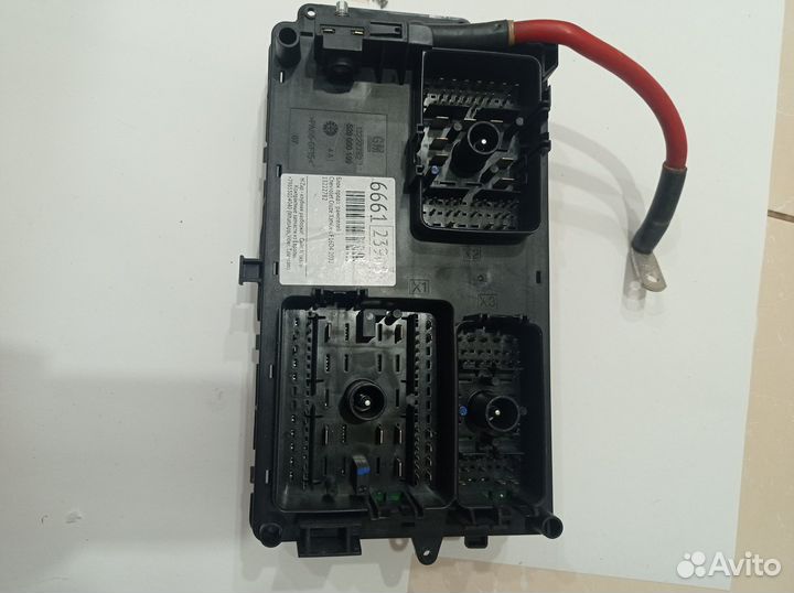 Блок предохранителей Cruze Astra J Insignia