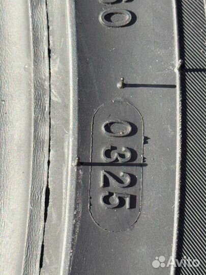 Ikon Tyres Autograph Ultra 2 235/40 R19