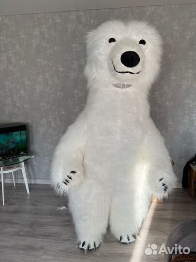 Поздравление белого мишки