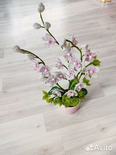 Цветы из бисера, орхидея, на 8 марта