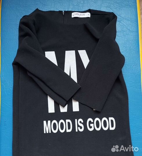 Футболка женская