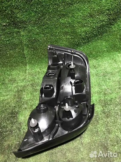 Фонарь задний правый Mitsubishi Galant EA5A 6A13