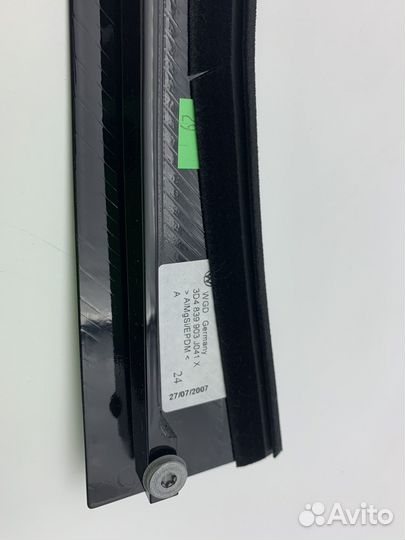 Молдинг левый VW Phaeton short 2002 3D4839903J041