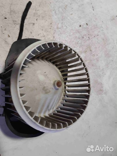 Моторчик печки на Volkswagen Touareg 2010 7p082002