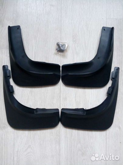 Брызговики Volkswagen Golf 6, Mk6 (новые)