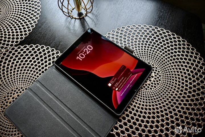 Apple iPad 10,5 64 Gb wifi+Cellular