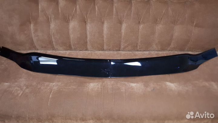 Спойлер мухобойка капота Рено Логан Лада Ларгус