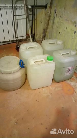 Емкости пластмассовые