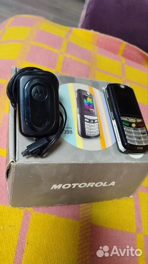 Motorola E398