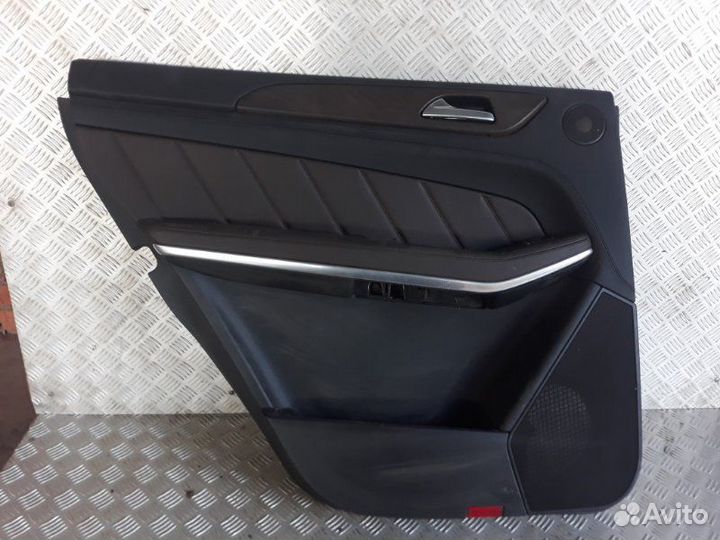 Обшивка двери лев. зад. Mercedes-Benz GL-Class