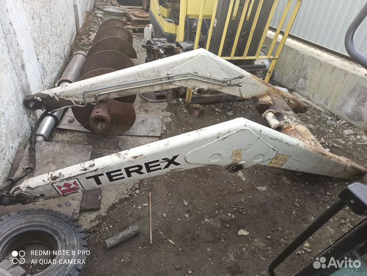 Стрела передняя для терекс 860