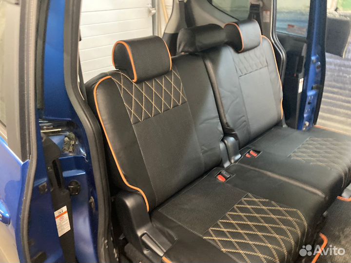 Авточехлы на машину в подарок оплетка на руль