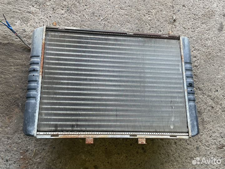 Радиатор основной волга 31105