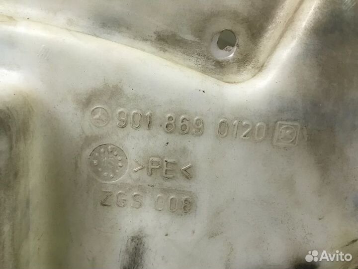 Бачок омывателя Mercedes Sprinter W909 646 2016