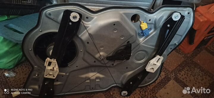 Стеклоподъемник передний левый Шкода Октавия а 5