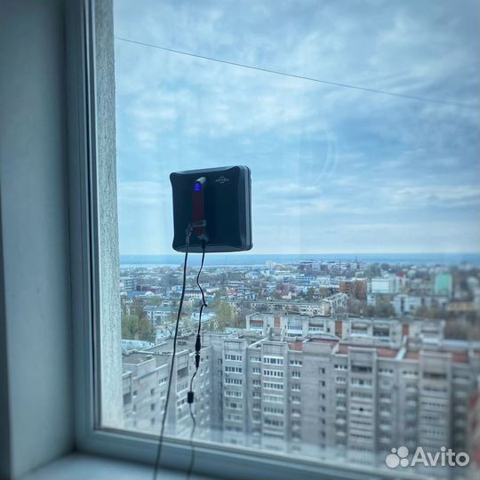 Робот мойщик окон