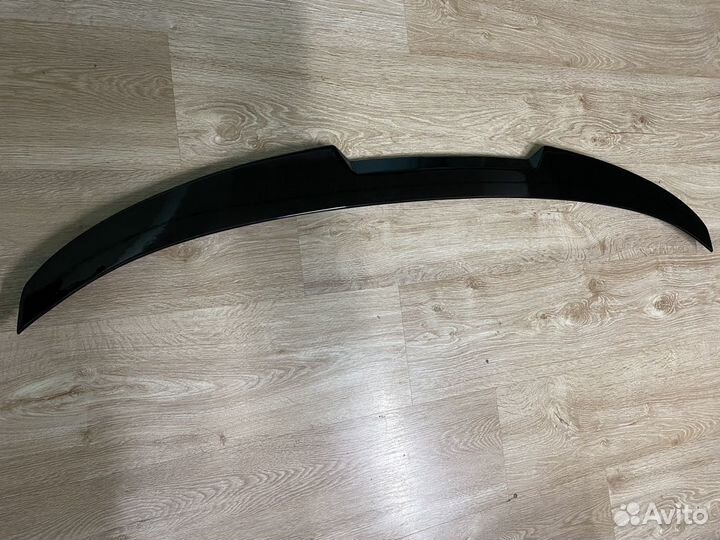 Спойлер для BMW F10 M4 стиль черный глянец