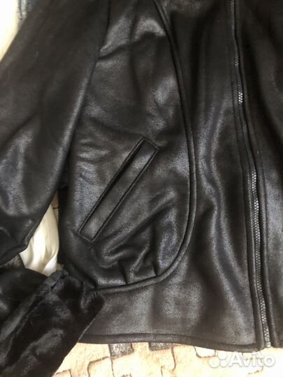 Куртка дубленка новая 44-46