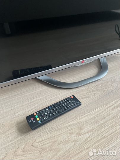 Телевизор LG 32LN613V SMART tv