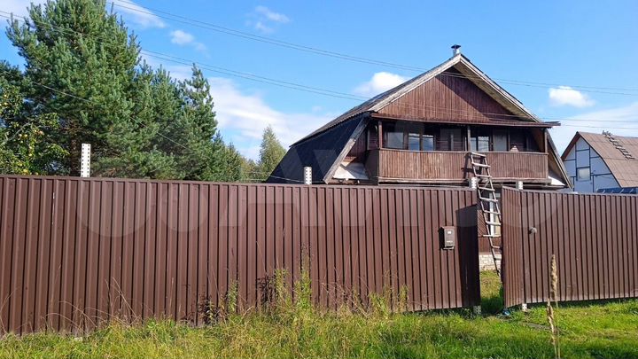 Дом 100 м² на участке 21 сот.