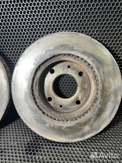 Передние тормозные диски Hyundai Sonata 4 EF