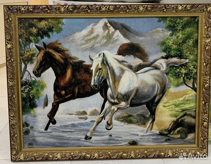 Картина из гобелена