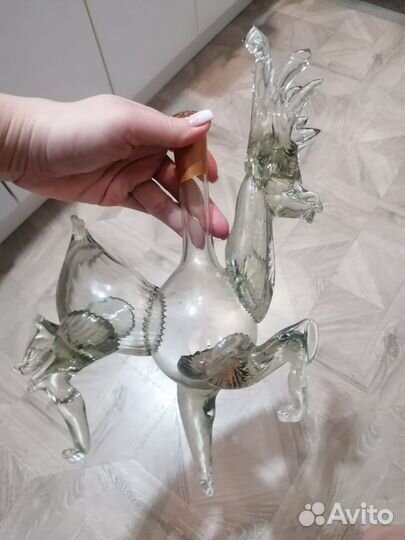 Бутылка стеклянная