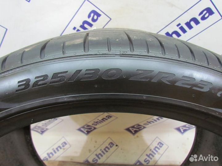 Pirelli P Zero PZ4 325/30 R23 101K