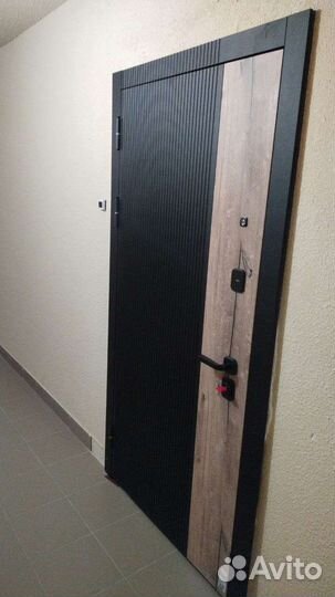 Дверь входная металлическая