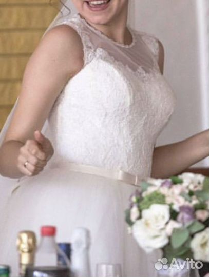 Свадебное платье