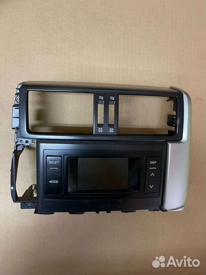 Дисплей Toyota Land Cruiser Prado150