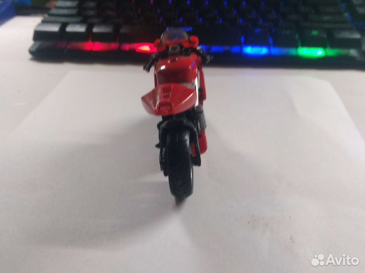 Мотоцикл игрушка
