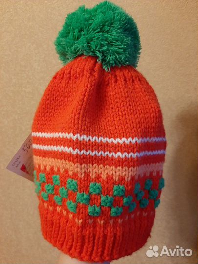 Новая яркая шапка