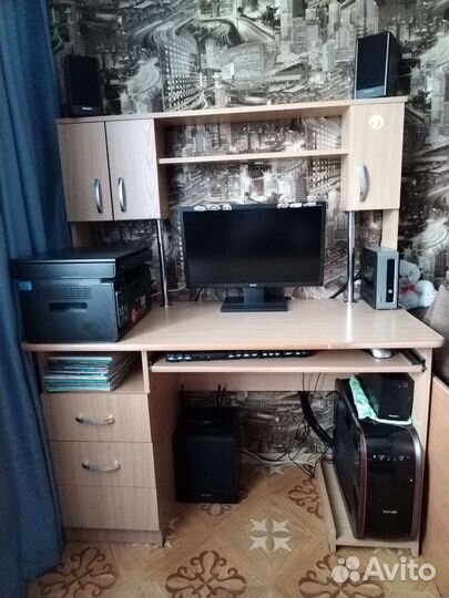 Компьютерный стол бу