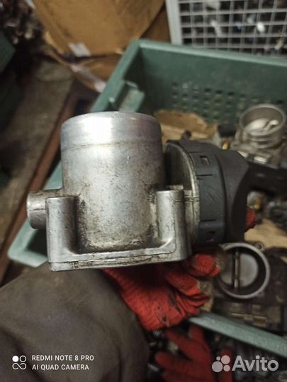 Бора Гольф 4 1.6i 16v Дросель VDO 036 133 062A