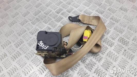 Ремень безопасности с пиропатроном сиденья передне