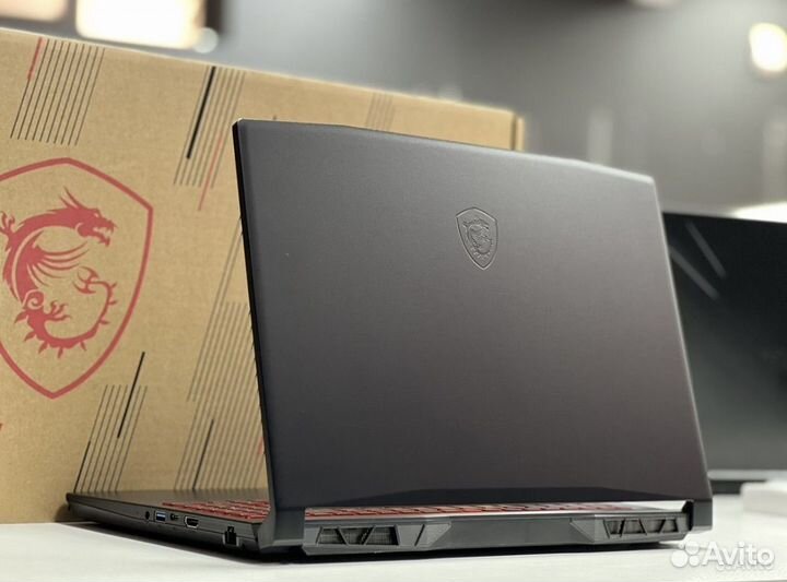 Новый MSI 15.6 240гц Rtx 3060 Core i5 12450H