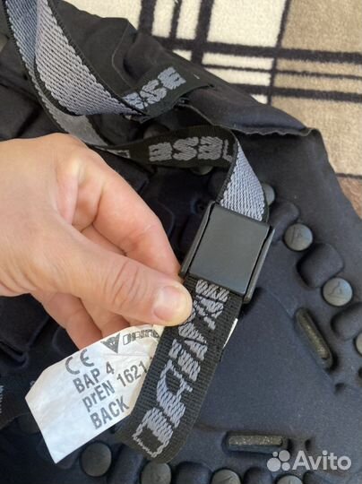 Защита спины dainese
