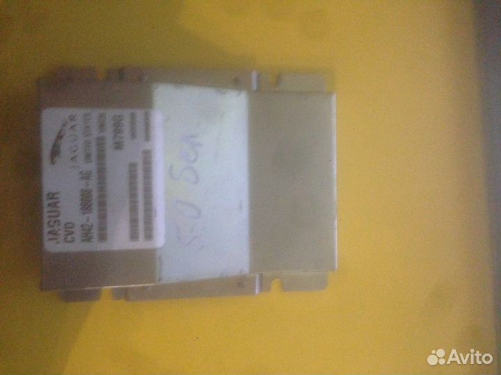 Блок управления активной подвеской Range Rover 3