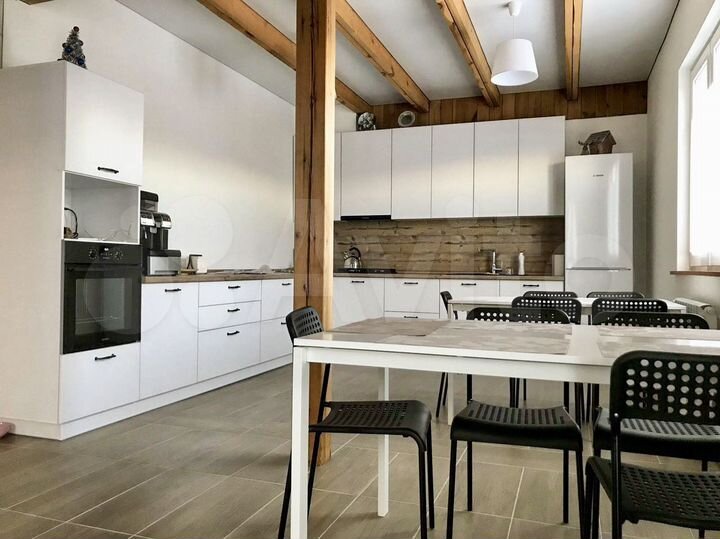 Дом 250 м² на участке 15 сот.