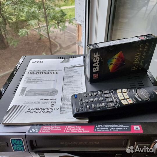 Видеомагнитофон JVC HR-DD949EE