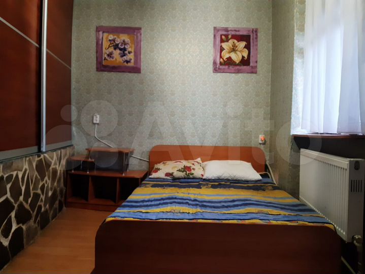 3-к. квартира, 120 м², 1/2 эт.