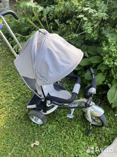 Детский велосипед с родительской ручкой