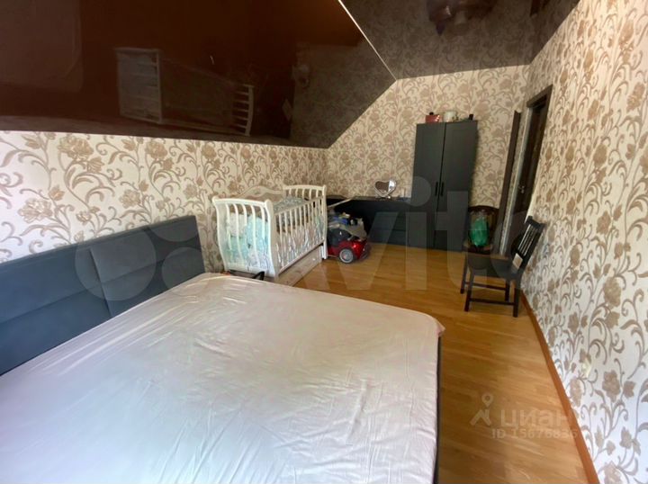 Коттедж 144 м² на участке 5 сот.