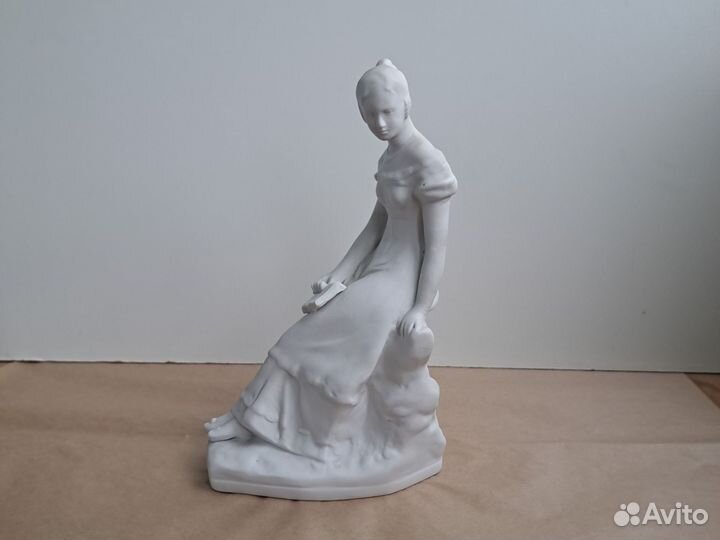 Статуэтка Татьяна Ларина книга цветок дфз СССР