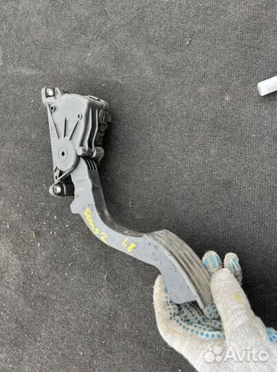 Педаль газа Ford Focus 2 рестайлинг 1.8