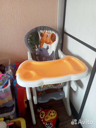 Стул для кормления