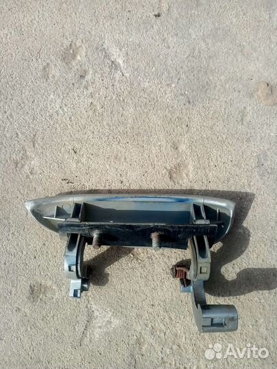 Ручка двери внешняя задняя левая Kia rio 1