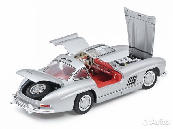 Mercedes-Benz 300 Gullwing синий салон 1/18 Schuco